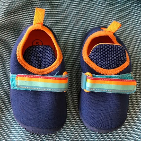 cat & jack water shoes